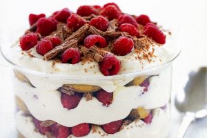 coffee-and-raspberry-trifle-7825_l